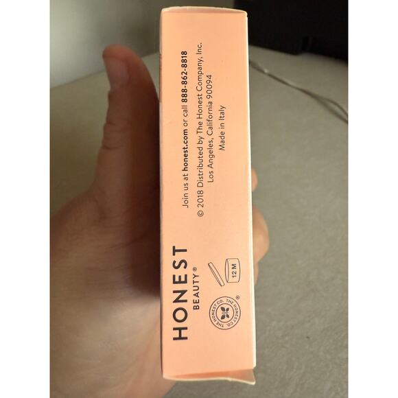 Honest Beauty Everything Cream Foundation Shell NEW IN BOX - Picture 2 of 3